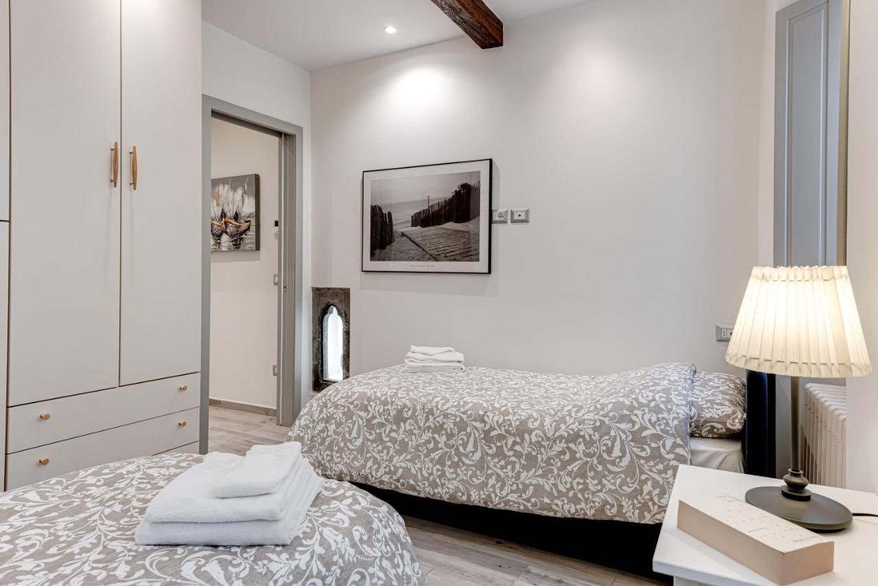 Oltrarno Dreaming Apartment Firenze Bagian luar foto