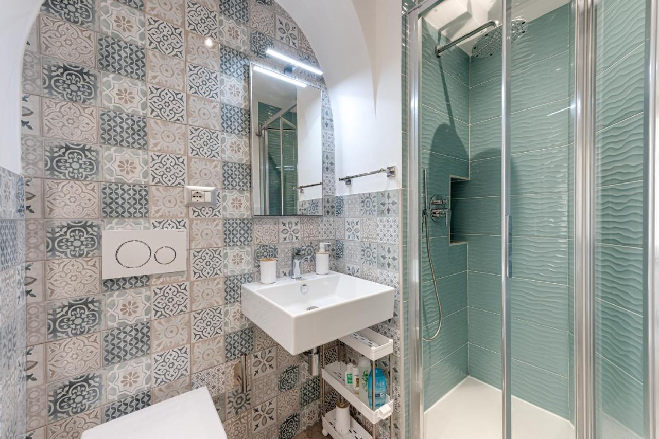 Oltrarno Dreaming Apartment Firenze Bagian luar foto