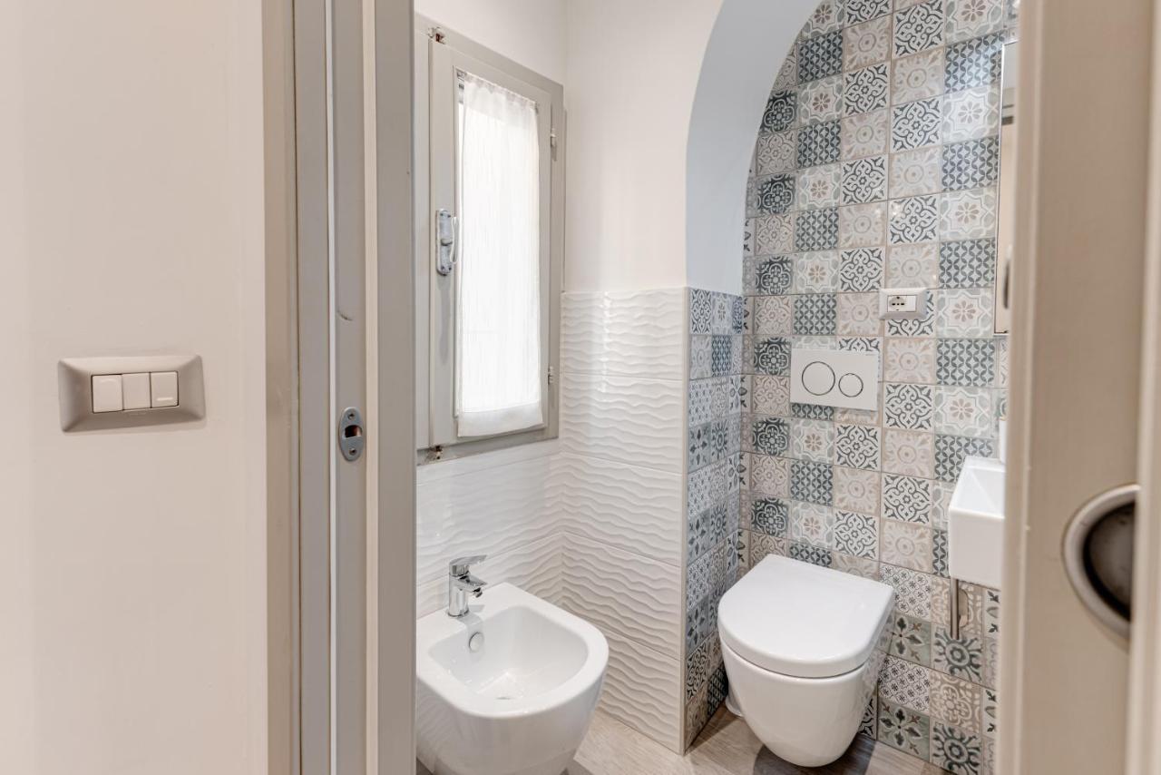 Oltrarno Dreaming Apartment Firenze Bagian luar foto